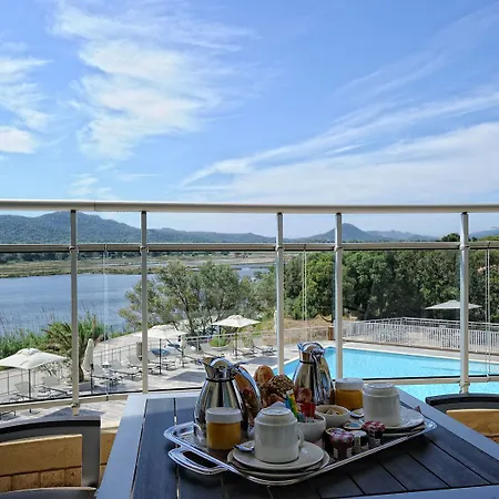 Hotel Costa Salina