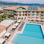 מלון Costa Salina 4*