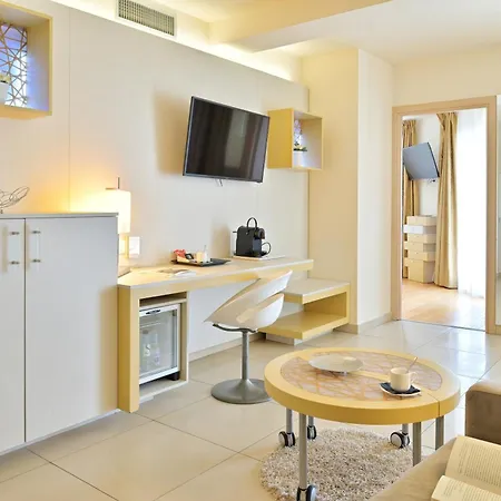 Costa Salina Hotel 4*