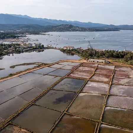 Costa Salina