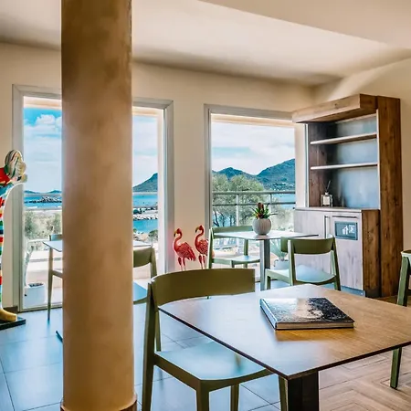 Costa Salina Hotell