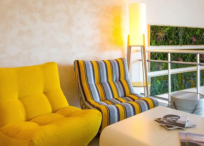Costa Salina Hotell 4*