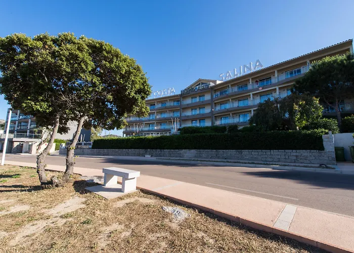 Costa Salina Otel 4*