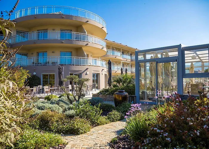 Costa Salina 4* Порто-Веккьо